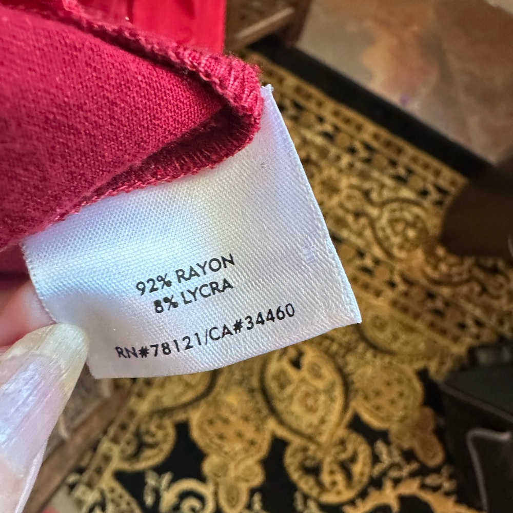 Eileen Fisher Sleeveless Maxi Dress in Berry Red size s but easily fit up to a L - Picture 4 of 4